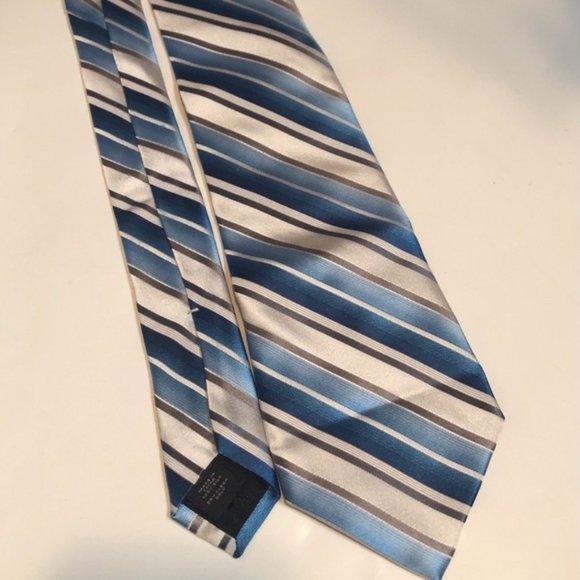 silk tie